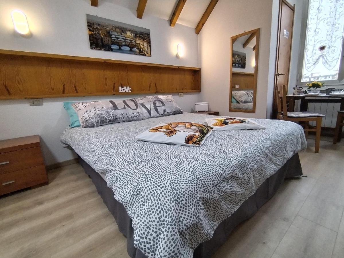 Accogliente Appartamento A Firenze Con Parcheggio Exterior foto